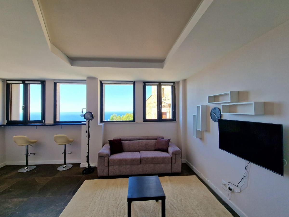 The White Domus Apartment Taormina Exterior photo